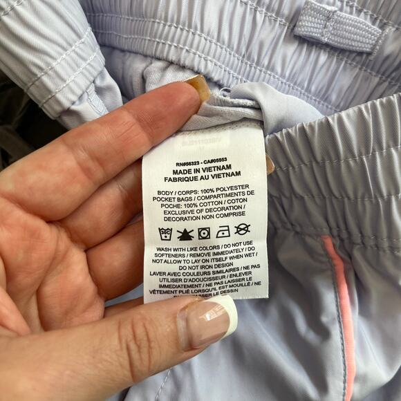 Nike Heritage Kid's Purple Woven Workout Shorts Size Medium - Picture 3 of 6